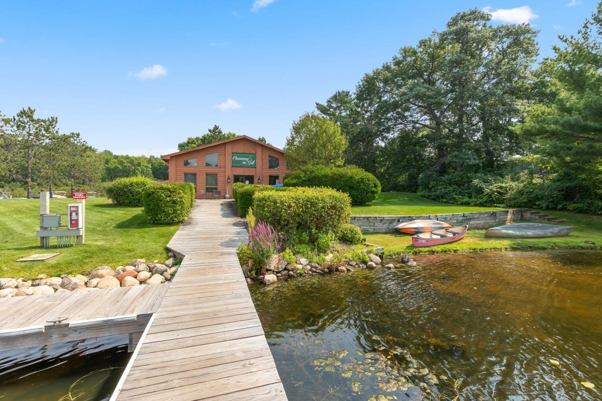 Causeway On Gull Resort Lake Shore Esterno foto